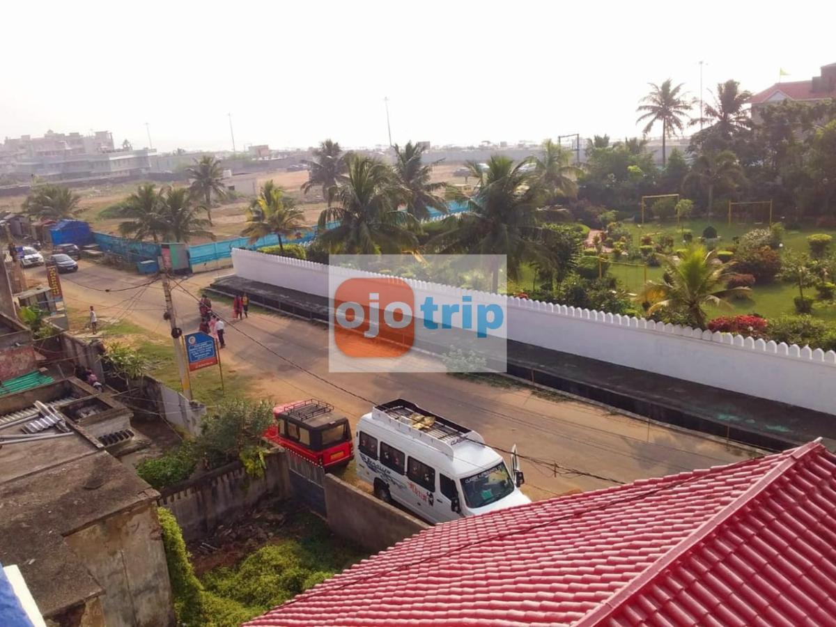 Hotel Well Inn Puri Bagian luar foto