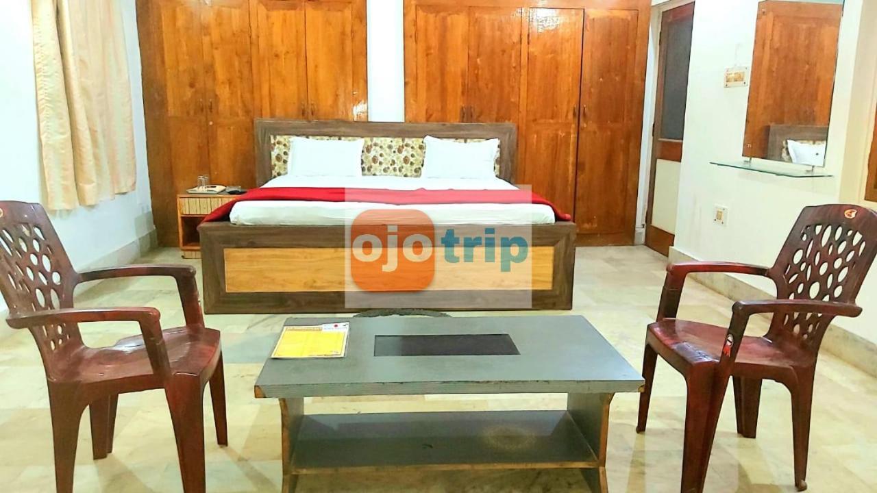 Hotel Well Inn Puri Bagian luar foto